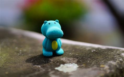 Download wallpaper 3840x2400 hippopotamus, toy, figurine, shadow 4k ...