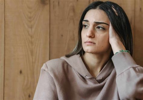 Lexapro Withdrawal: Signs, Symptoms, Timeline & Treatment