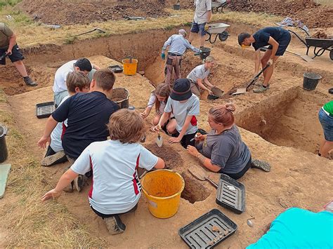 Lessons From a Community Excavation in Wales – SAPIENS