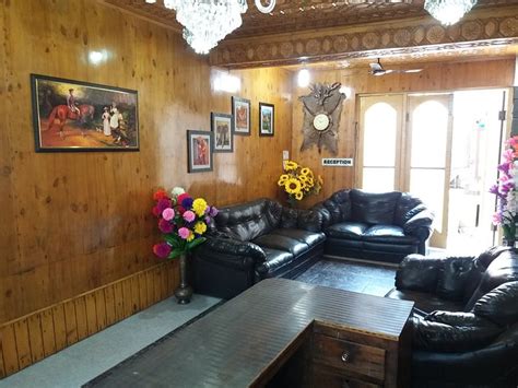 HOTEL GUL-E-ANAR (Srinagar, Kashmir) - Hotel Reviews, Photos, Rate ...