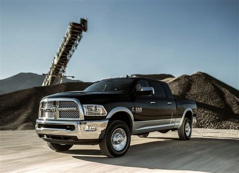 RAM Trucks 3500 Mega Cab Specs, Performance & Photos - 2013, 2014, 2015, 2016 - autoevolution