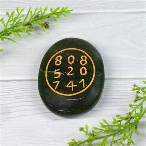 Green Jade Crystal Stone Money Switch Word & Zibu Symbol For Prosperit ...