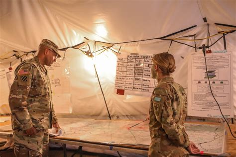 TRADOC commander visits Fort Huachuca, military intelligence training ...