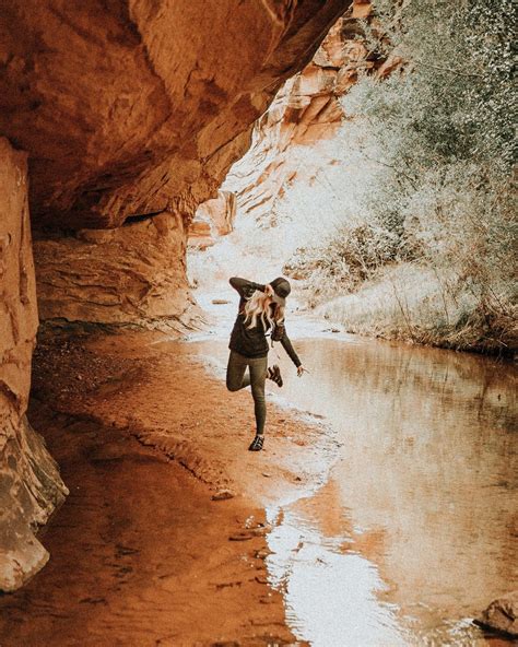 Great Mid-Day Moab Hike - Grandstaff Trail to Morning Glory Arch ...