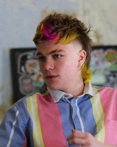 Modern 20 Faux Hawk Haircuts for Men: Best & Bold in 2026. – Men Deserve