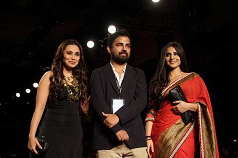 Rani, Vidya cheer for Sabyasachi