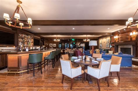 Chas Bender Company: Glen View Club