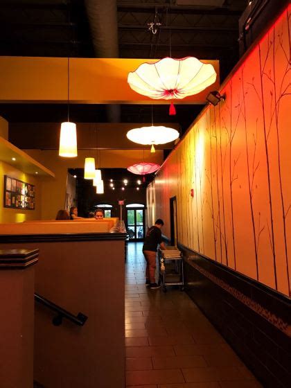 斯帕坦堡Monsoon Noodle House好吃吗,Monsoon Noodle House味道怎么样,环境/服务好不好_点评_评价【携程攻略】