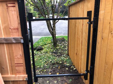 Adjust-A-Gate Original 1-1/2-in Black Gate Kit AG36-36 - Simolary