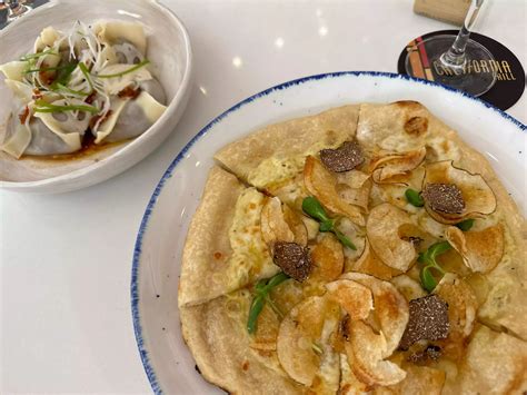 My husband and I went to 5 tough-to-visit Disney restaurants over 3 ...