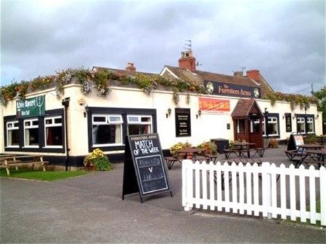 THE FORESTERS ARMS, Melksham - Restaurant Reviews, Phone Number ...
