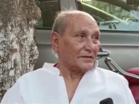 Former Minister Yogesh Patel Mun. Commissioner instructed not to pay ...