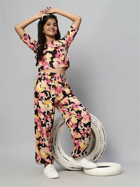 TeenTrums Girls Floral Abstract Print Co-ord Set-Black | TeenTrums