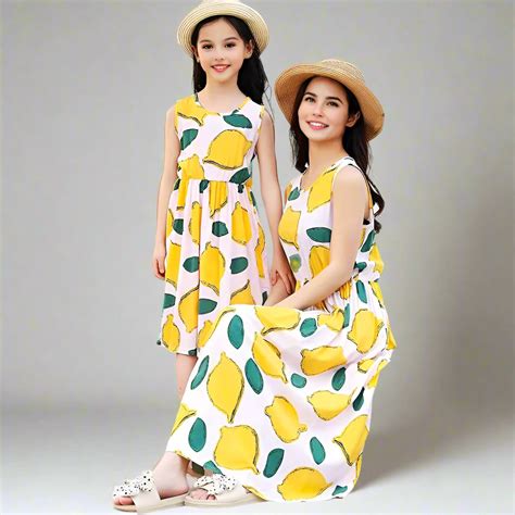 Mother-Daughter Matching Summer Dresses Vibrant Printed Sleeveless Max ...