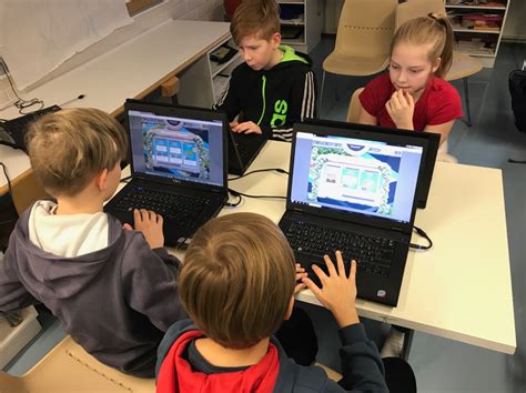 Teaching with Technology 的图像结果