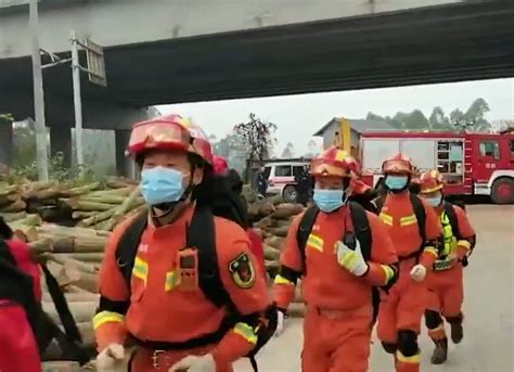 泸定地震发生后，乐山多支抢险救援队伍奋战在地震灾区__财经头条