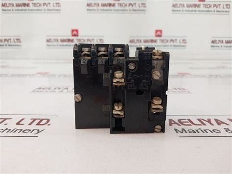 Siemens 3Ua4801-0T Auxiliary Contactor – Aeliya Marine