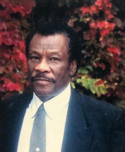 Luke Range Obituary - Death Notice and Service Information