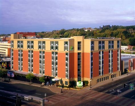 HOLIDAY INN ST. PAUL DOWNTOWN BY IHG (Saint Paul) - Hotel Reviews ...