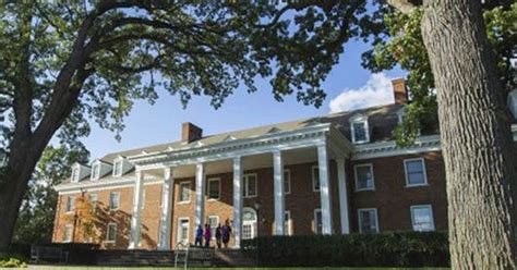 How Michigan families get welfare for private colleges