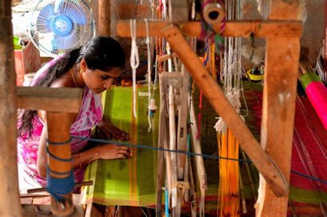 Delhi Start-Up's Solar-Powered Silk Reeling Machines Are Helping Rural ...