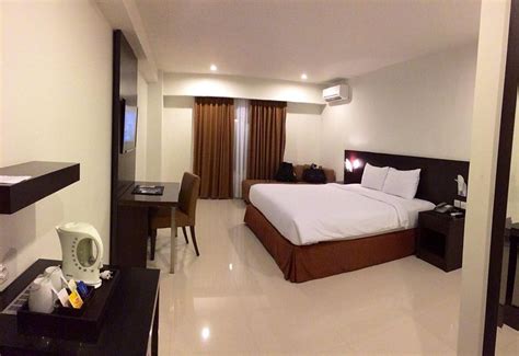 GRAND ASIA HOTEL (Makassar) - Hotel Reviews, Photos, Rate Comparison ...