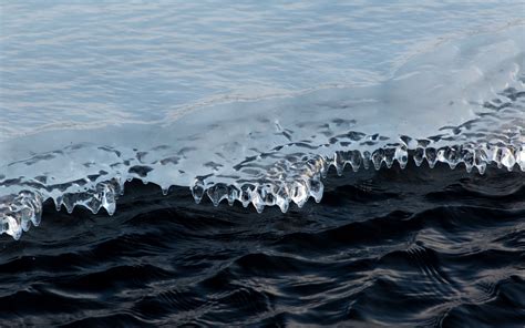 Download wallpaper 3840x2400 ice, water, waves, floe, ripples 4k ultra ...