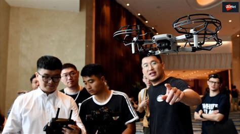 Technology Gadgets Review 的图像结果