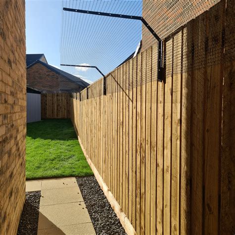 Cat Fencing for Existing Fences & Walls - Sanctuary SOS