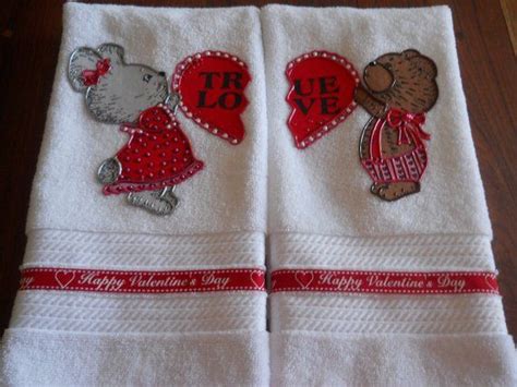 valentines day hand towels