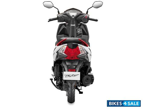 Honda Dio Repsol Edition price, specs, mileage, colours, photos and ...