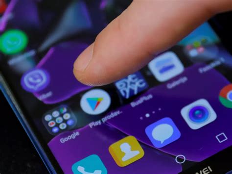 As Probe Continues Into China-linked Loan Apps, Google Removes Hundreds ...