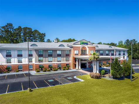 Holiday Inn Express & Suites Hinesville East - Fort Stewart Map ...