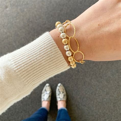 How To Stack Bracelets Guide: Simple Bracelet Stacking Style Tips ...