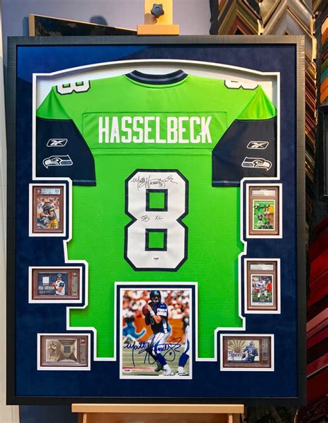 Matt Hasselbeck Seattle Seahawks Jersey Framing | Framed jersey, Jersey ...