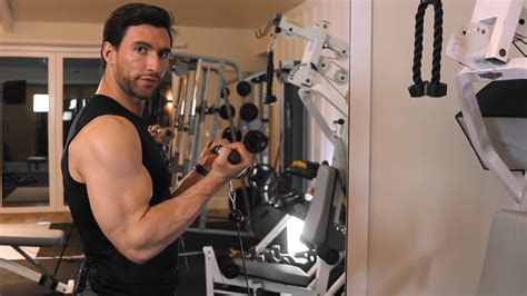 Cable Bicep Curl Step-by-Step Guide And Tutorial