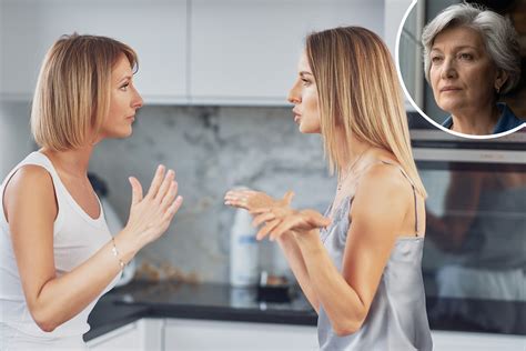 My Sister Is My Mom's Favorite, But I'm Her Main Carer—What Should I Do ...