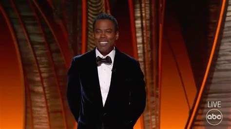 Chris Rock går løs på Will Smith og kona på Netflix - 730.no