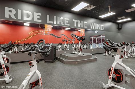 CRUNCH FITNESS - NORMAN - 2300 W Main St, Norman OK - Hours, Directions ...