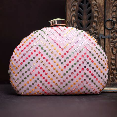 D Shape Sequence Clutch – Ashvi Store