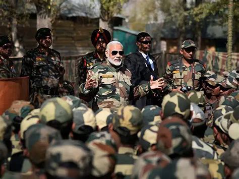 diwali: PM Modi celebrates Diwali with troops along LoC - Diwali on the ...