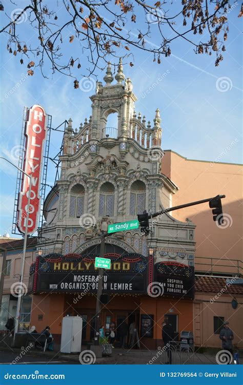 Hollywood Theatre Facade in Portland, Oregon Editorial Stock Image ...