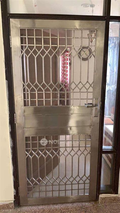 Undisclosed Sector 84 - Without Brokerage Unfurnished 3 BHK Flat for ...