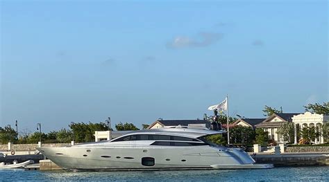 SANDY LANE YACHT CLUB (Canouan, St. Vincent and the Grenadines ...