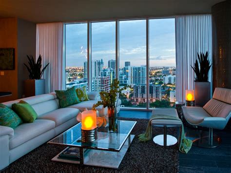 High-Rise Living 的图像结果