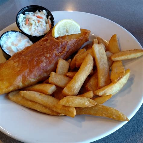 CHELO'S HOMETOWN BAR & GRILLE - EAST PROVIDENCE - Restaurant Reviews ...