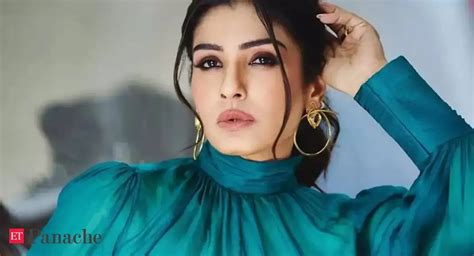 Raveena Tandon: Raveena Tandon addresses road rage scandal, advises ...