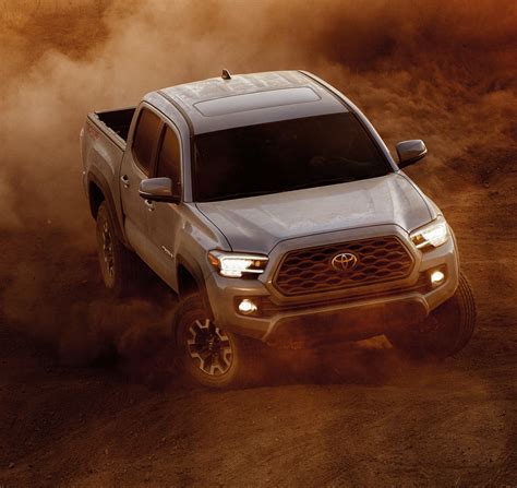 What are the model features of the 2020 Toyota Tacoma? | Tri County Toyota in Royersford