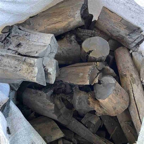 BBQ Charcoal Briquettes vs Lump Charcoal - Zairla Charcoal Indonesia