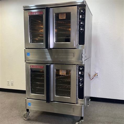 Used Blodgett DFG-100 Dual Flow Full Size Double Gas Convection Oven on ...